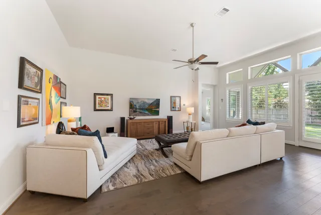 $525,000 | 231 Twilight Toast Drive, Conroe, TX 77304