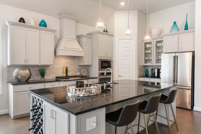 $525,000 | 231 Twilight Toast Drive, Conroe, TX 77304