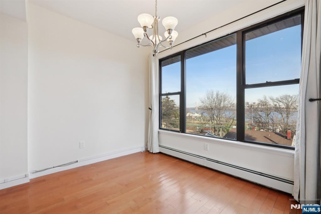 32 Hudson Terrace, Unit 2 Edgewater, NJ 07020 - Photo 25 of 42