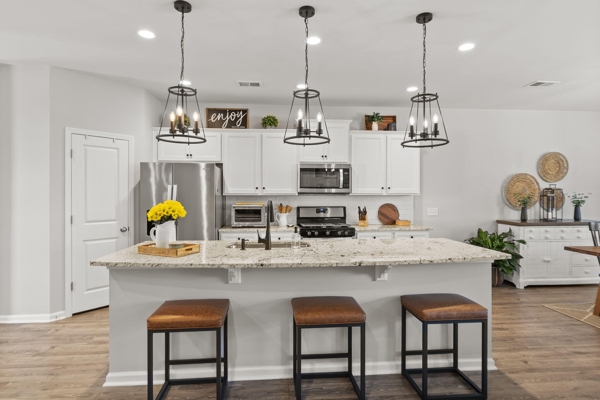 185 Hayworth Road Summerville, SC 29486 - Photo 12 of 70 Kitchen