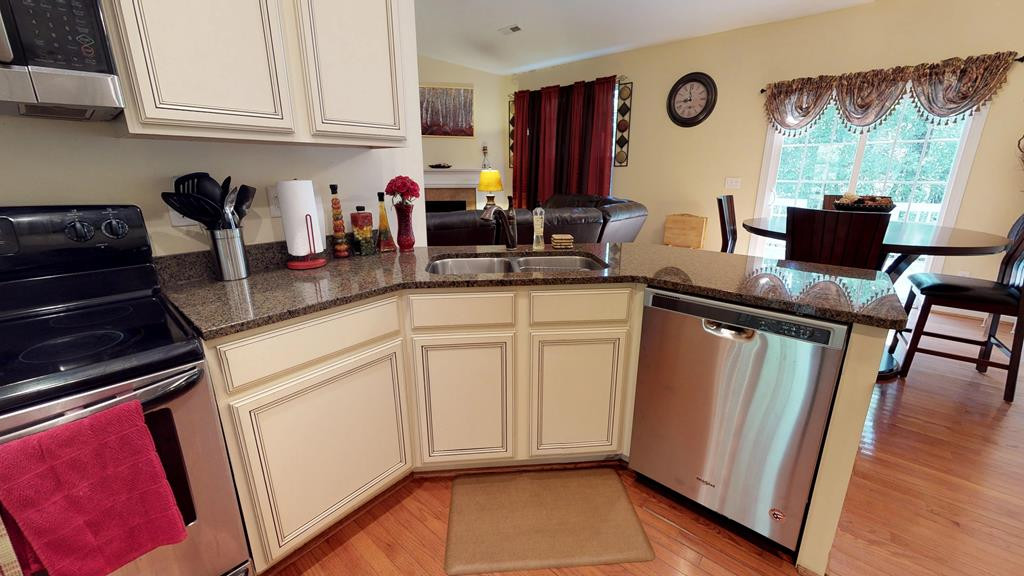 165 Rhett Drive McCormick, SC 29835 - Photo 9 of 31