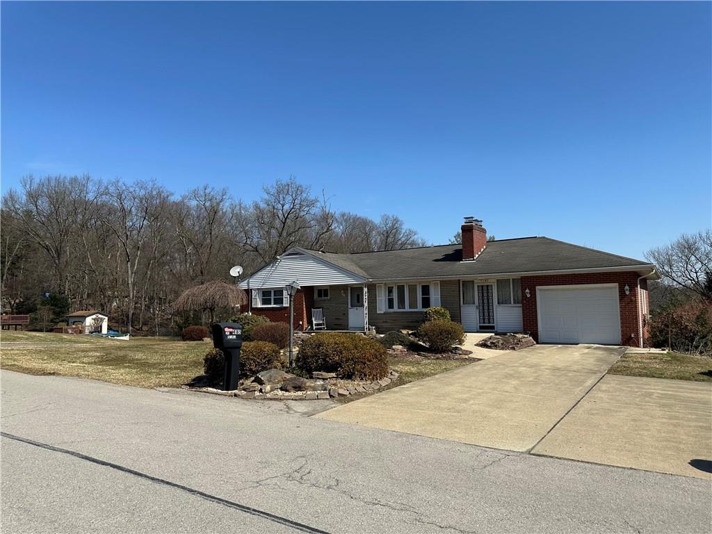 4185 Miller Street Butler, PA 16001 - Photo 3 of 30
