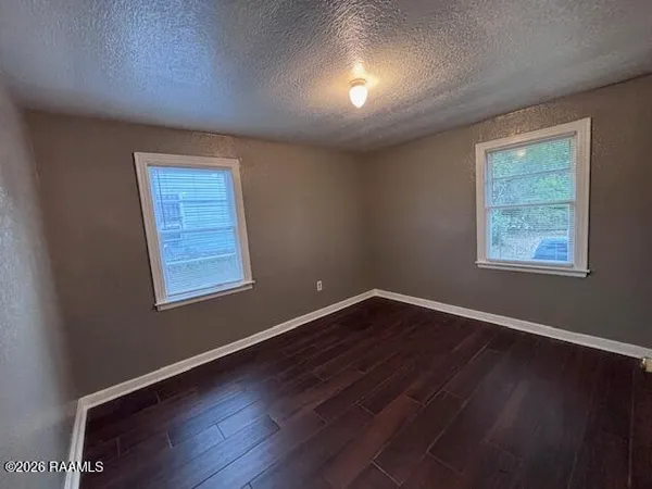 $1,295 | 3906 North Barrow Drive, Baton Rouge, LA 70802