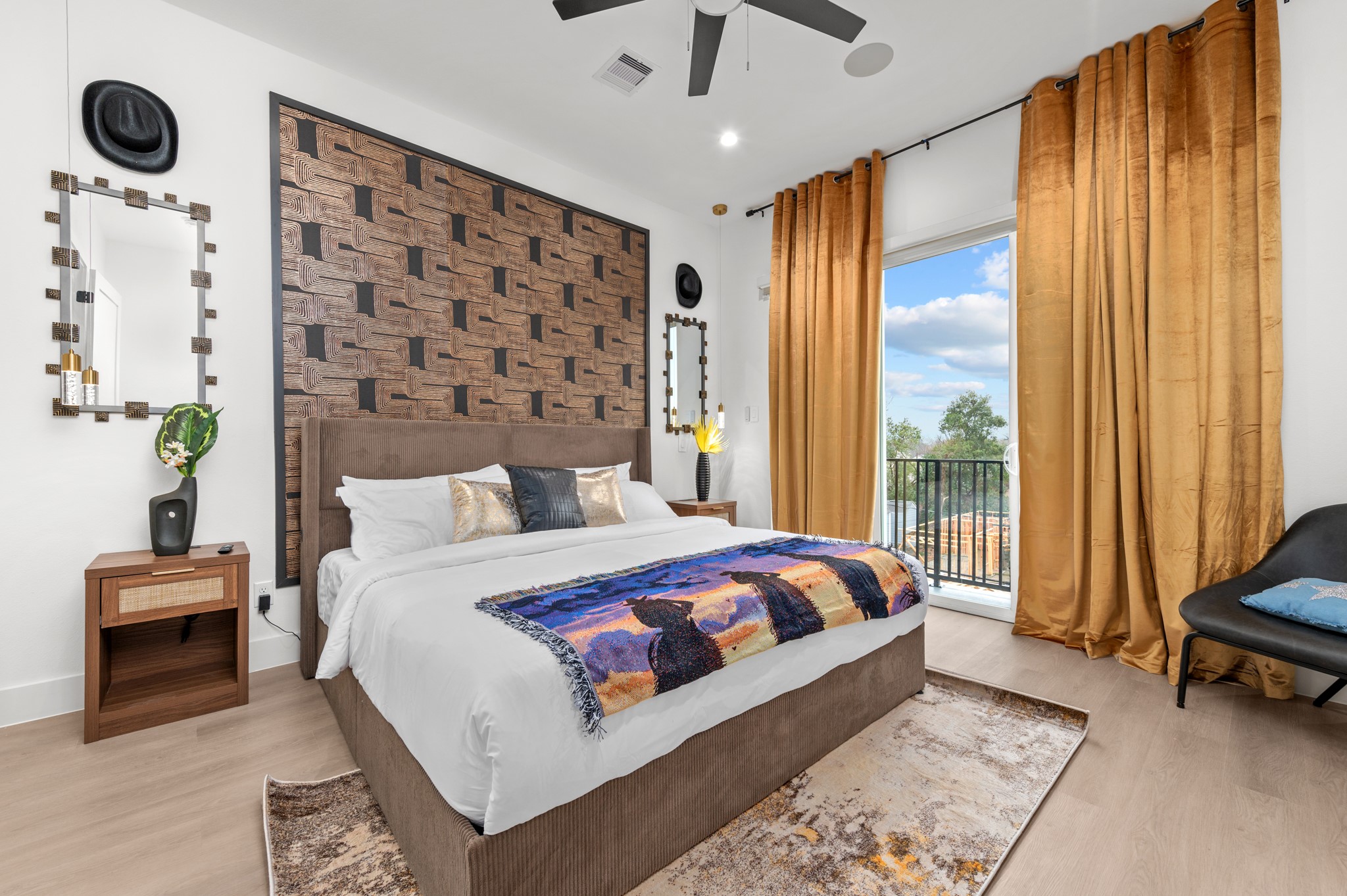 3313 Hadley Street, Unit B Houston, TX 77004 - Photo 21 of 26 a bedroom with a bed and a window
