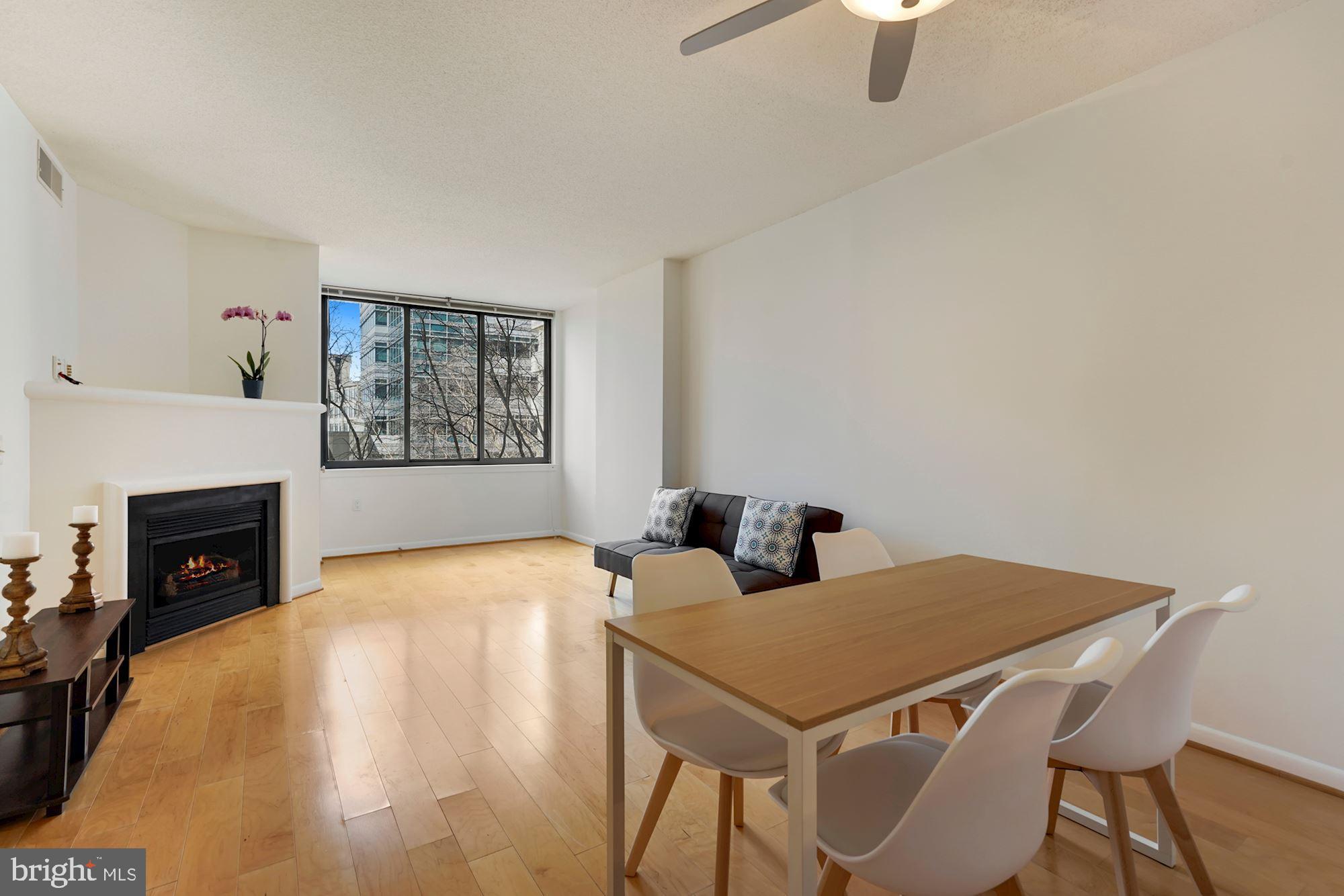 851 North Glebe Road, Unit 303 Arlington, VA 22203 - Photo 3 of 40 Hardwood floors throughout