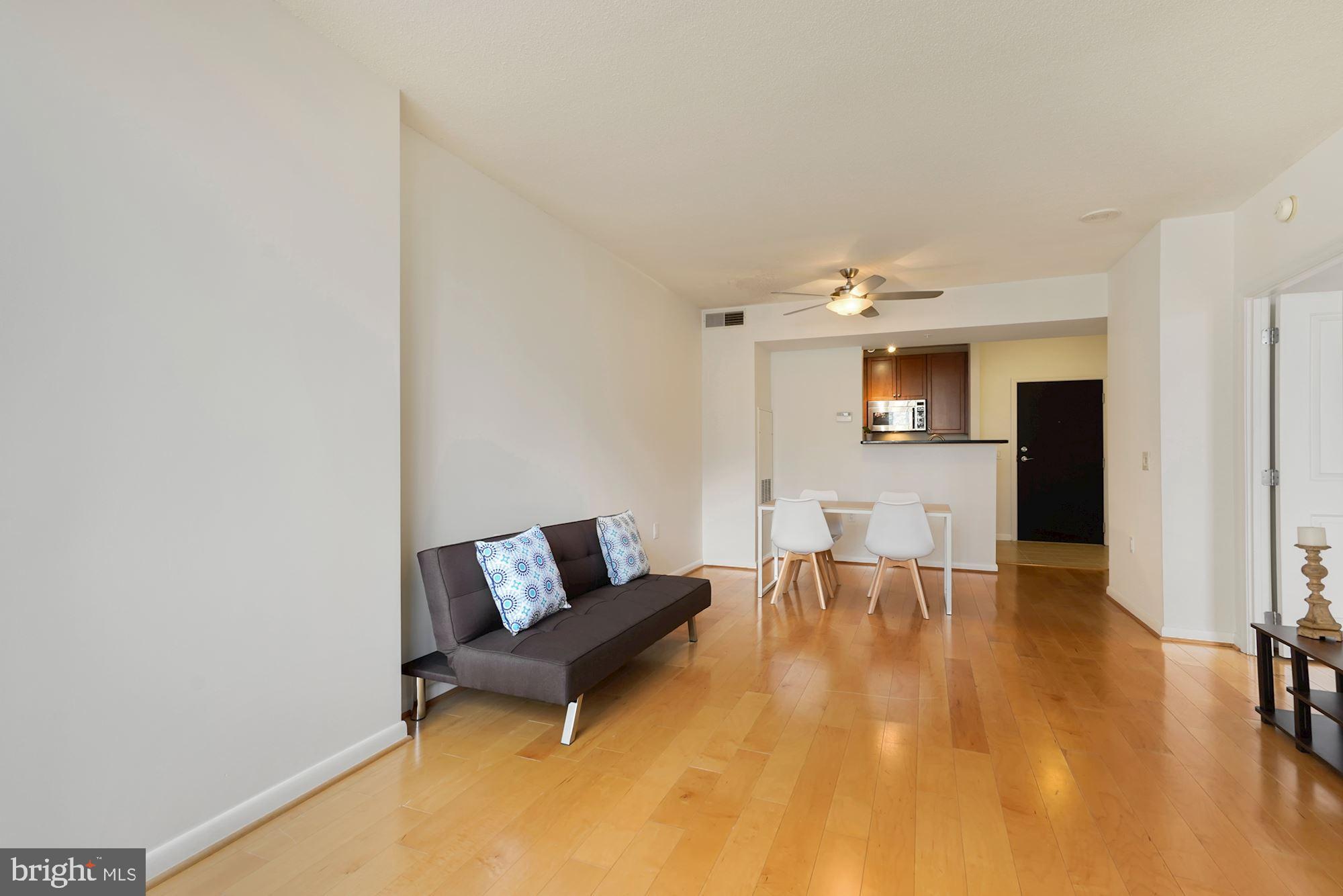 851 North Glebe Road, Unit 303 Arlington, VA 22203 - Photo 8 of 40 Open concept