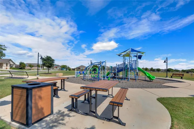 $430,000 | 106 Wind Trail, Hutto, TX 78634