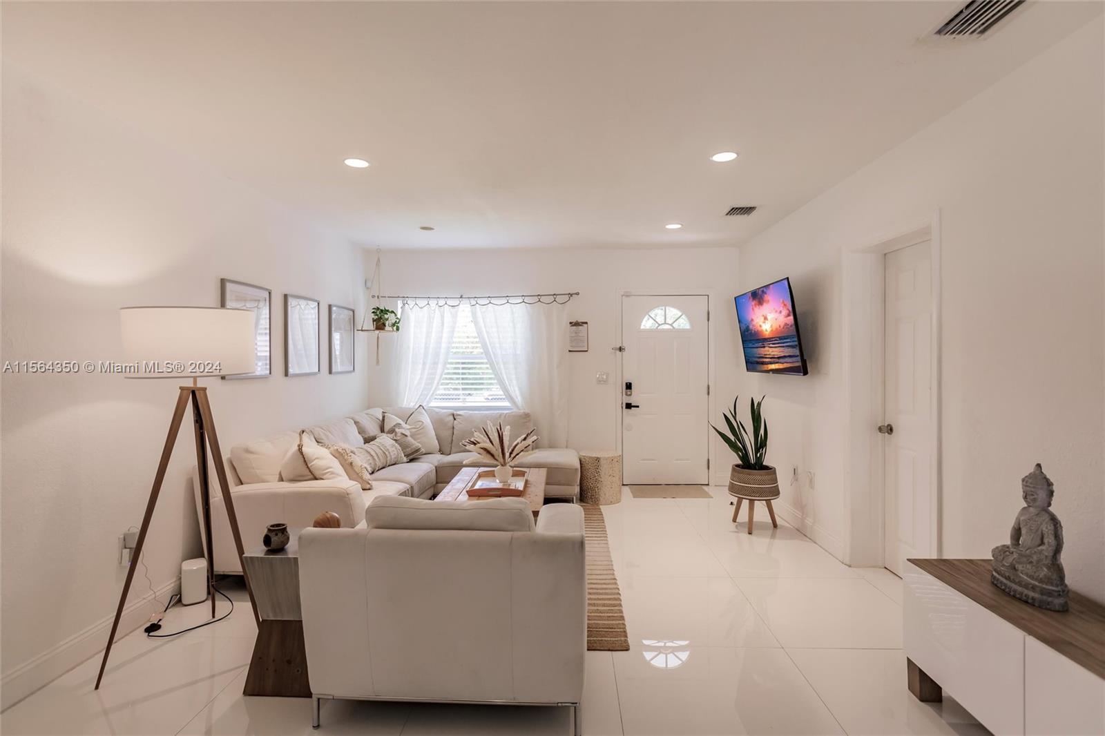 775 Northwest 44th Street Miami, FL 33127 - Photo 11 of 35