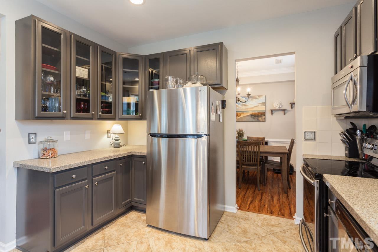 212 Inkster Cove Raleigh, NC 27603 - Photo 7 of 21