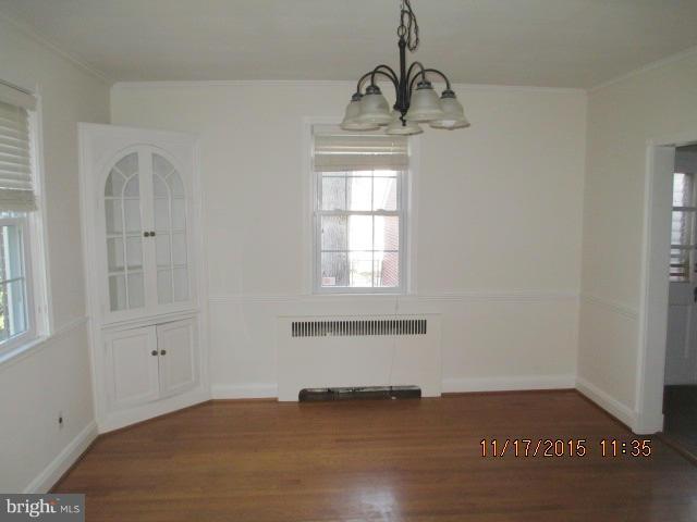 1512 Roundhill Road Baltimore, MD 21218 - Photo 5 of 14 Dining Room