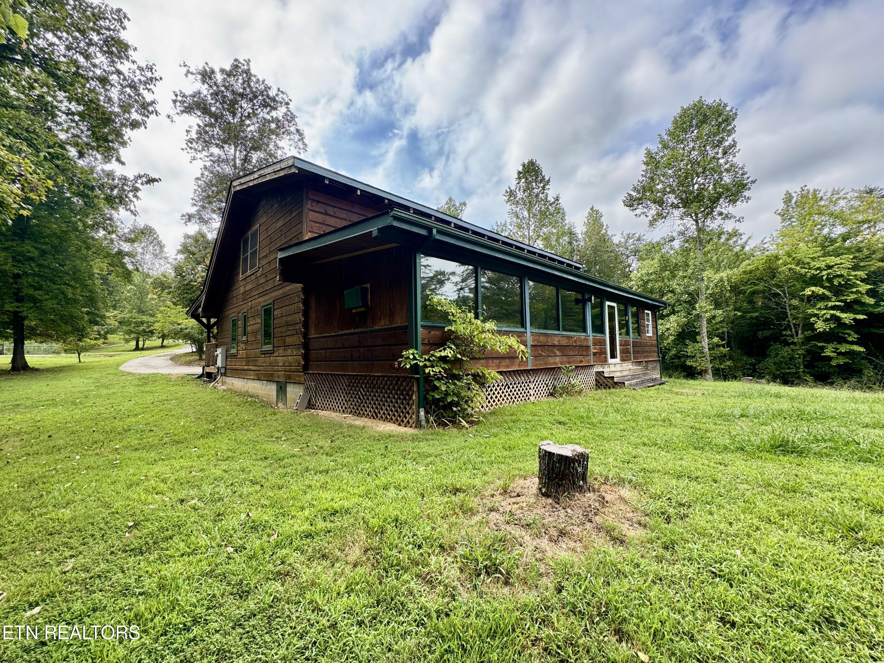 164 Eagle Ridge Road Kingston, TN 37763 - Photo 5 of 60 5