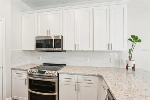 $725,000 | 5504 Lake Leta Boulevard, Tampa, FL 33624