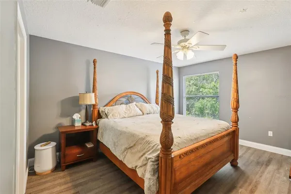 $725,000 | 5504 Lake Leta Boulevard, Tampa, FL 33624