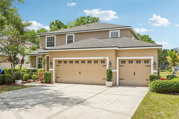 $725,000 | 5504 Lake Leta Boulevard, Tampa, FL 33624
