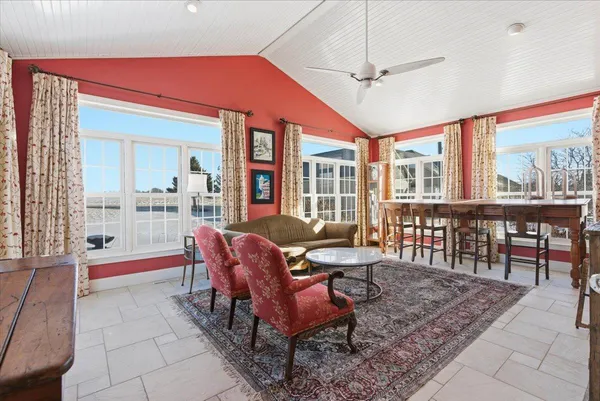 $889,000 | 805 Timothy Drive Southeast, Stewartville, MN 55976