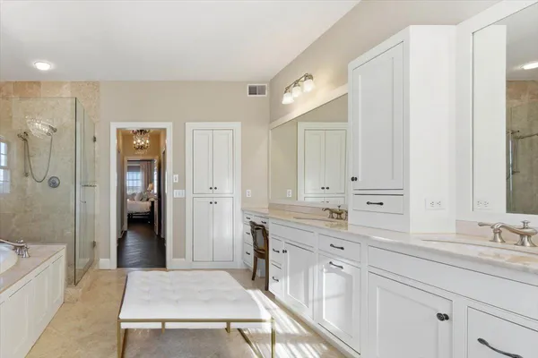 $849,900 | 805 Timothy Drive Southeast, Stewartville, MN 55976