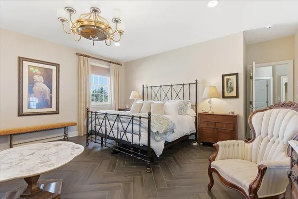 $889,000 | 805 Timothy Drive Southeast, Stewartville, MN 55976