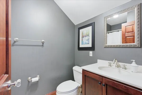 $889,000 | 805 Timothy Drive Southeast, Stewartville, MN 55976