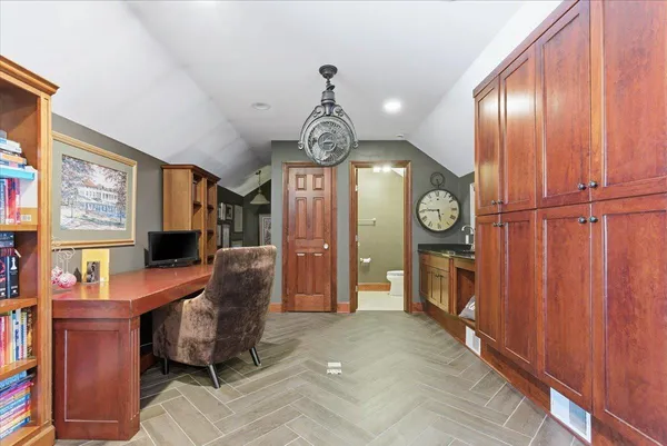 $849,900 | 805 Timothy Drive Southeast, Stewartville, MN 55976