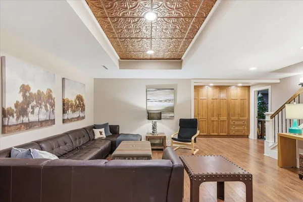 $889,000 | 805 Timothy Drive Southeast, Stewartville, MN 55976