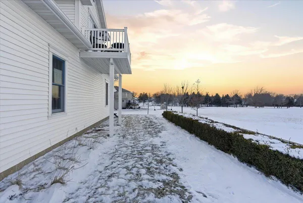 $889,000 | 805 Timothy Drive Southeast, Stewartville, MN 55976