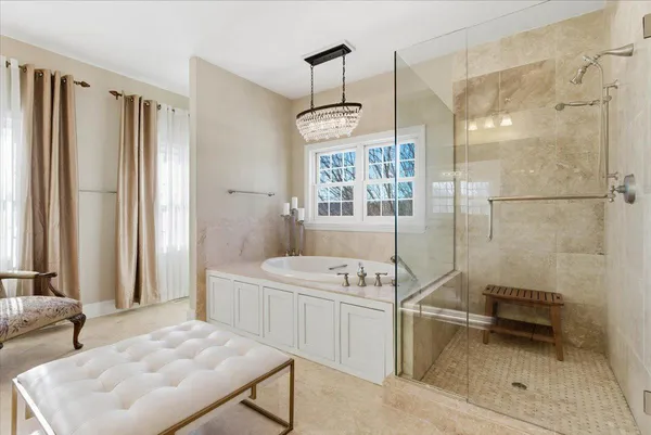 $889,000 | 805 Timothy Drive Southeast, Stewartville, MN 55976