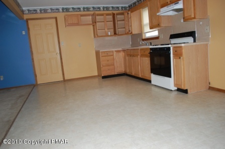 3416 Devils Hole Road Cresco, PA 18326 - Photo 3 of 10 Kitchen