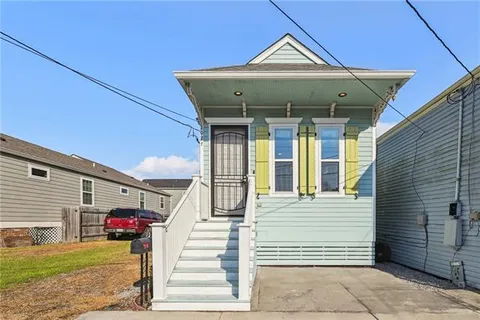 $255,000 | 2027 Annette Street, New Orleans, LA 70116