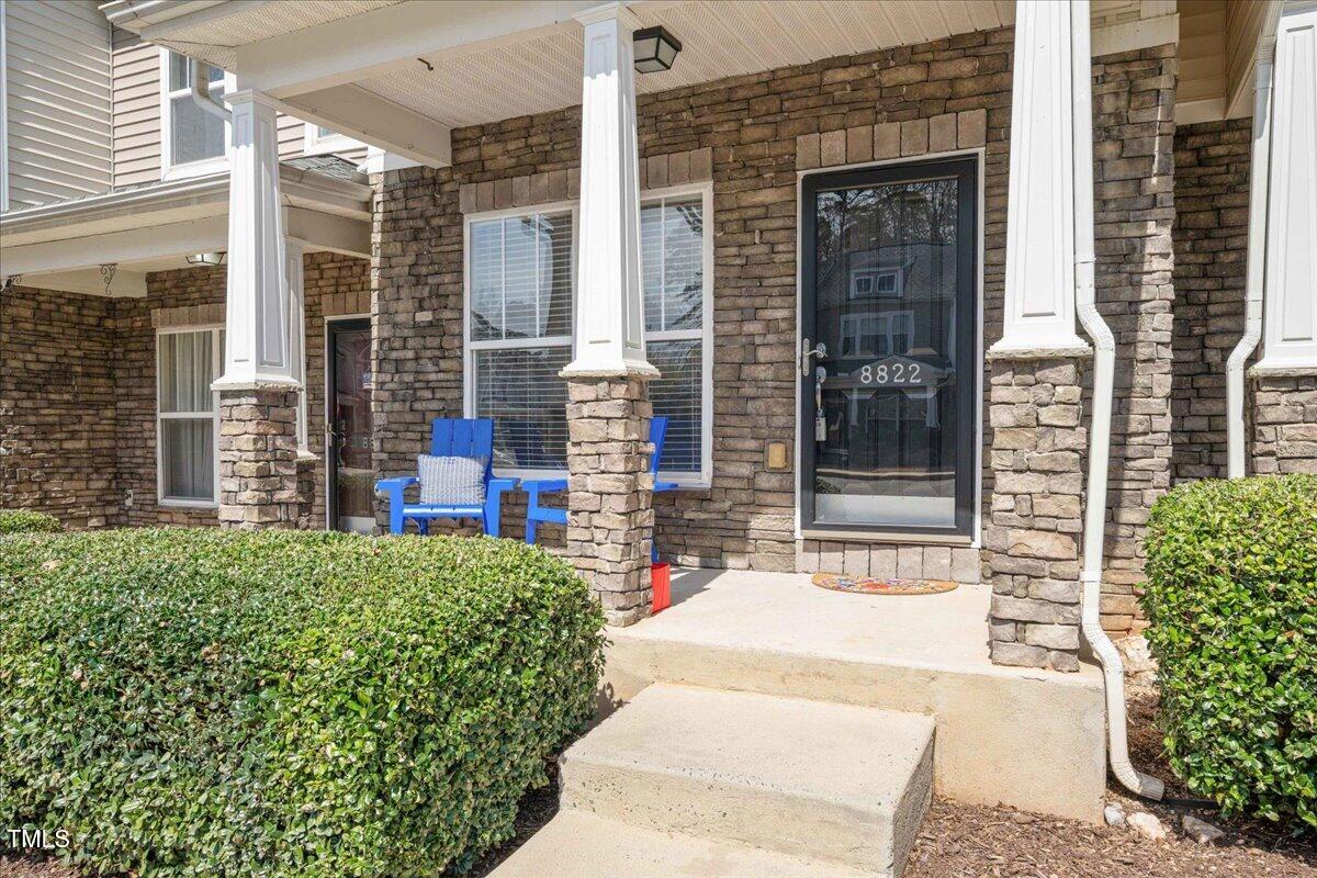 8822 Orchard Grove Way Raleigh, NC 27612 - Photo 2 of 4 02-81