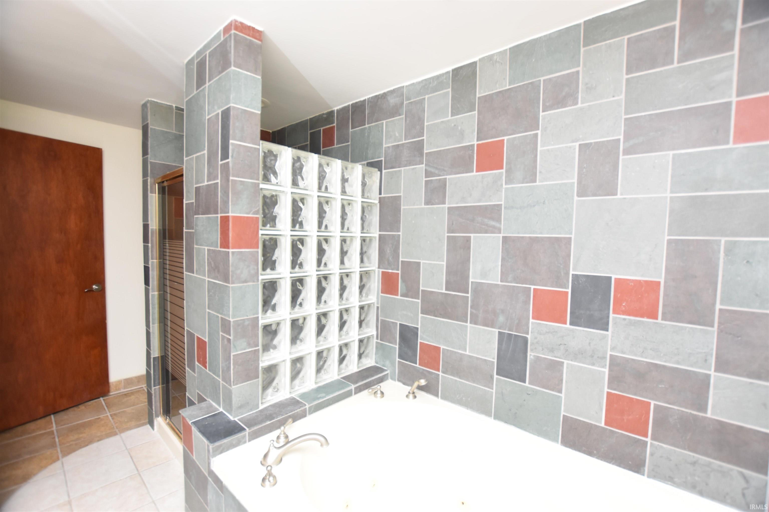 2775 East Pointe Road Bloomington, IN 47401 - Photo 10 of 30 Gallery Image 10