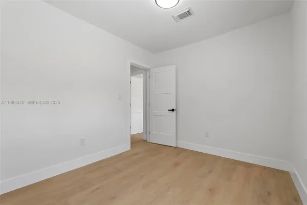 $3,300 | 1060 Pasco Jose De La Luz Y Caballero Court, Unit 1060, Miami, FL 33125