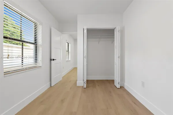 $3,300 | 1060 Pasco Jose De La Luz Y Caballero Court, Unit 1060, Miami, FL 33125