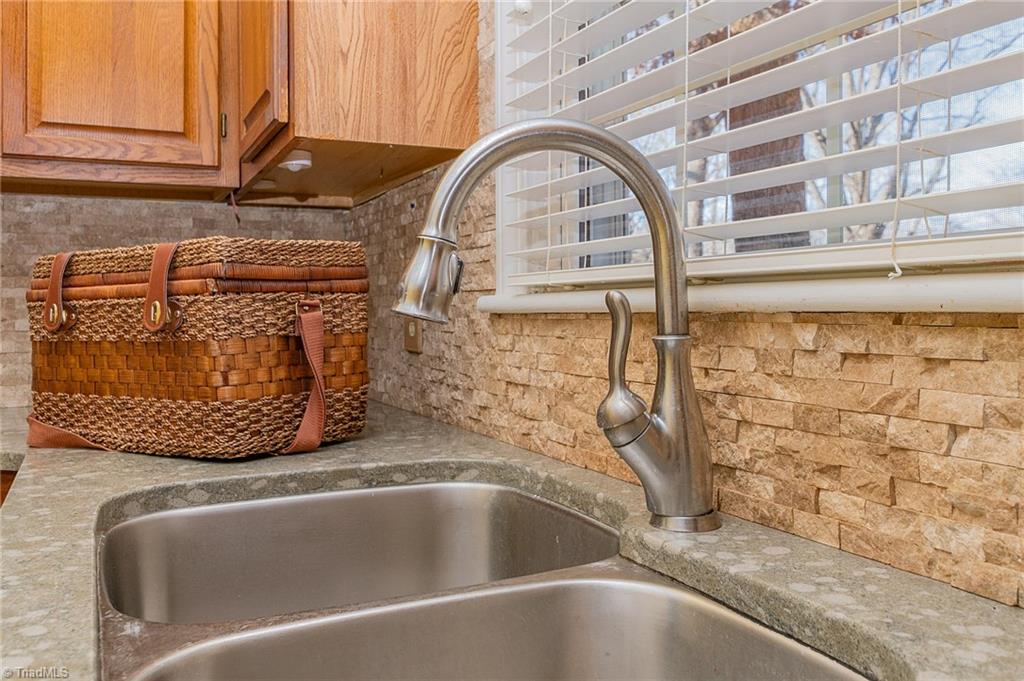 3129 Sedgefield Gate Road Greensboro, NC 27407 - Photo 13 of 38 Gallery Image 13