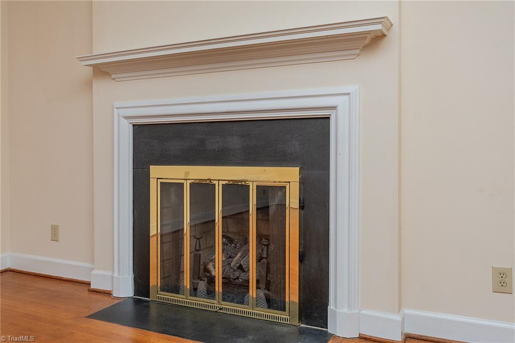 3129 Sedgefield Gate Road Greensboro, NC 27407 - Photo 6 of 38 Gallery Image 6