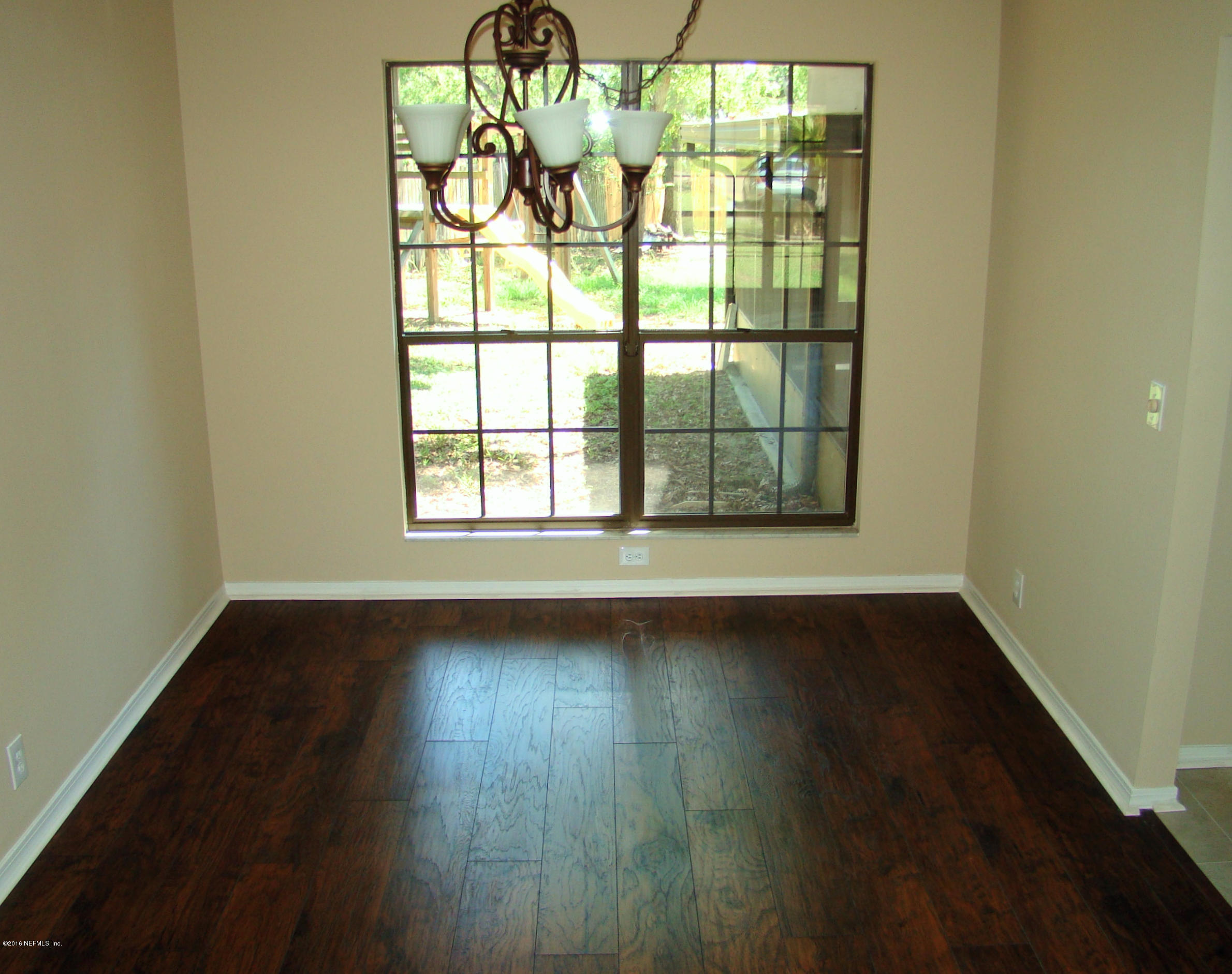 8409 Hamden Road Jacksonville, FL 32244 - Photo 6 of 19 DINING ROOM