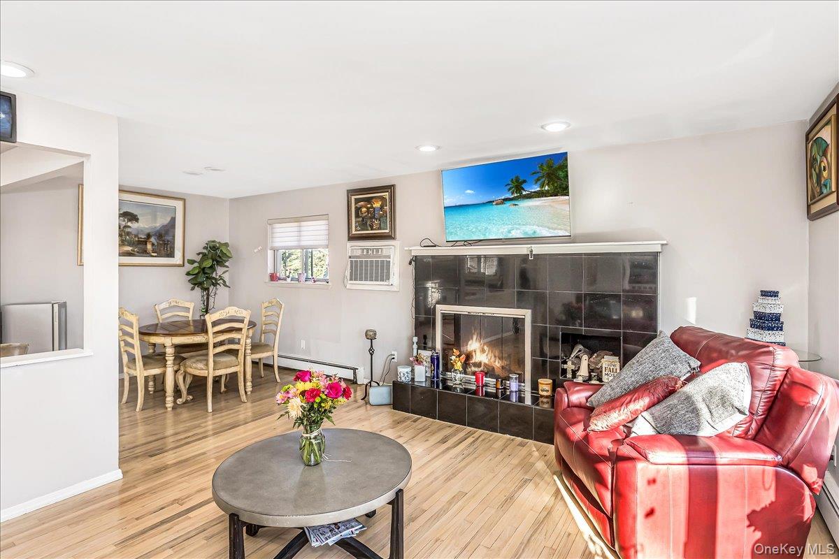 85 Unqua Road Massapequa, NY 11758 - Photo 5 of 14