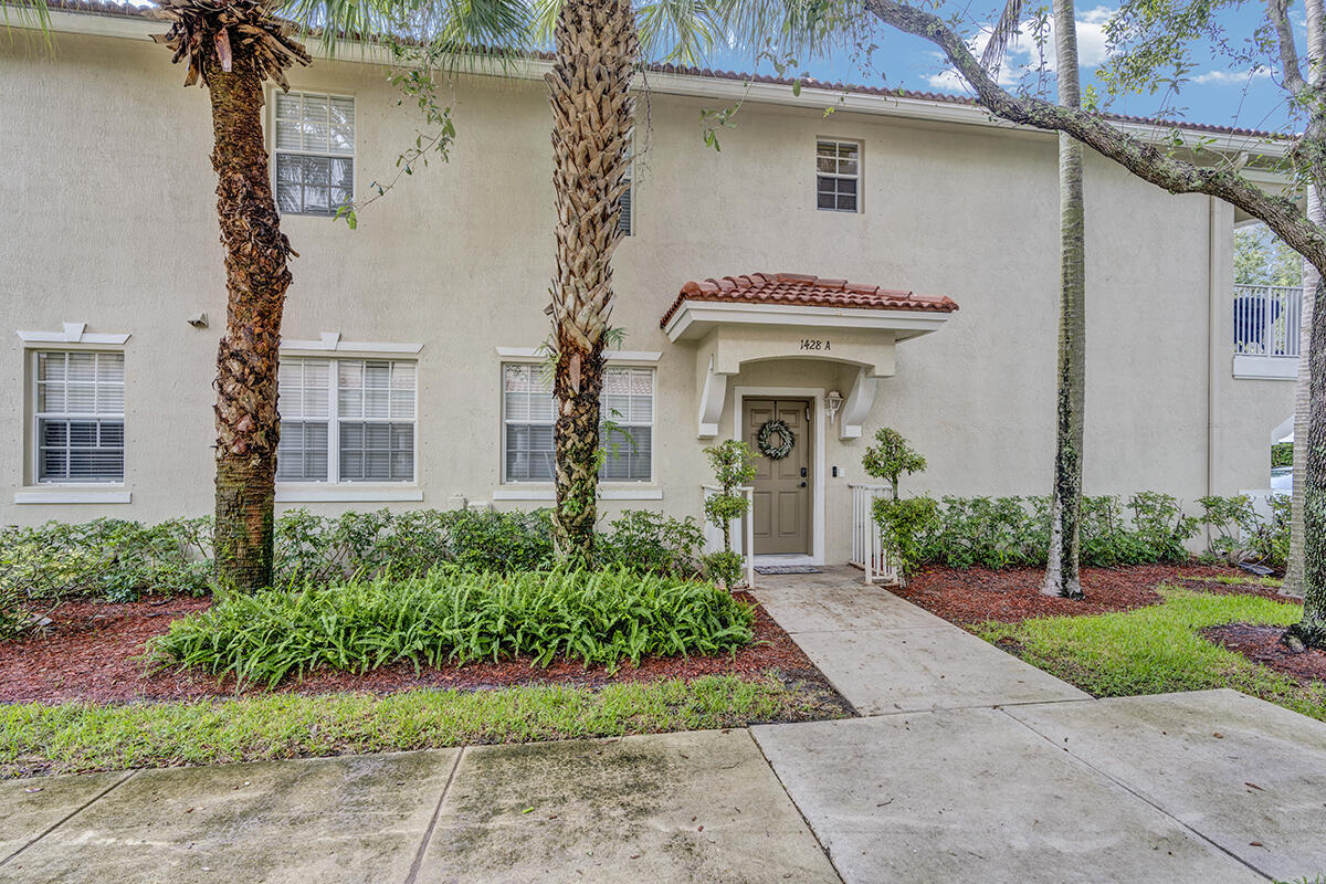 1428 West Wickham Circle, Unit A Delray Beach, FL 33445 - Photo 11 of 41 Front Door