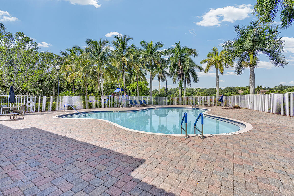 1428 West Wickham Circle, Unit A Delray Beach, FL 33445 - Photo 40 of 41 Community Pool