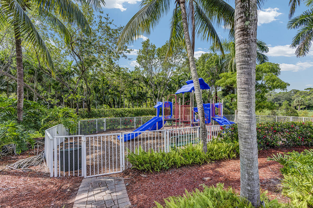 1428 West Wickham Circle, Unit A Delray Beach, FL 33445 - Photo 41 of 41 Community Park