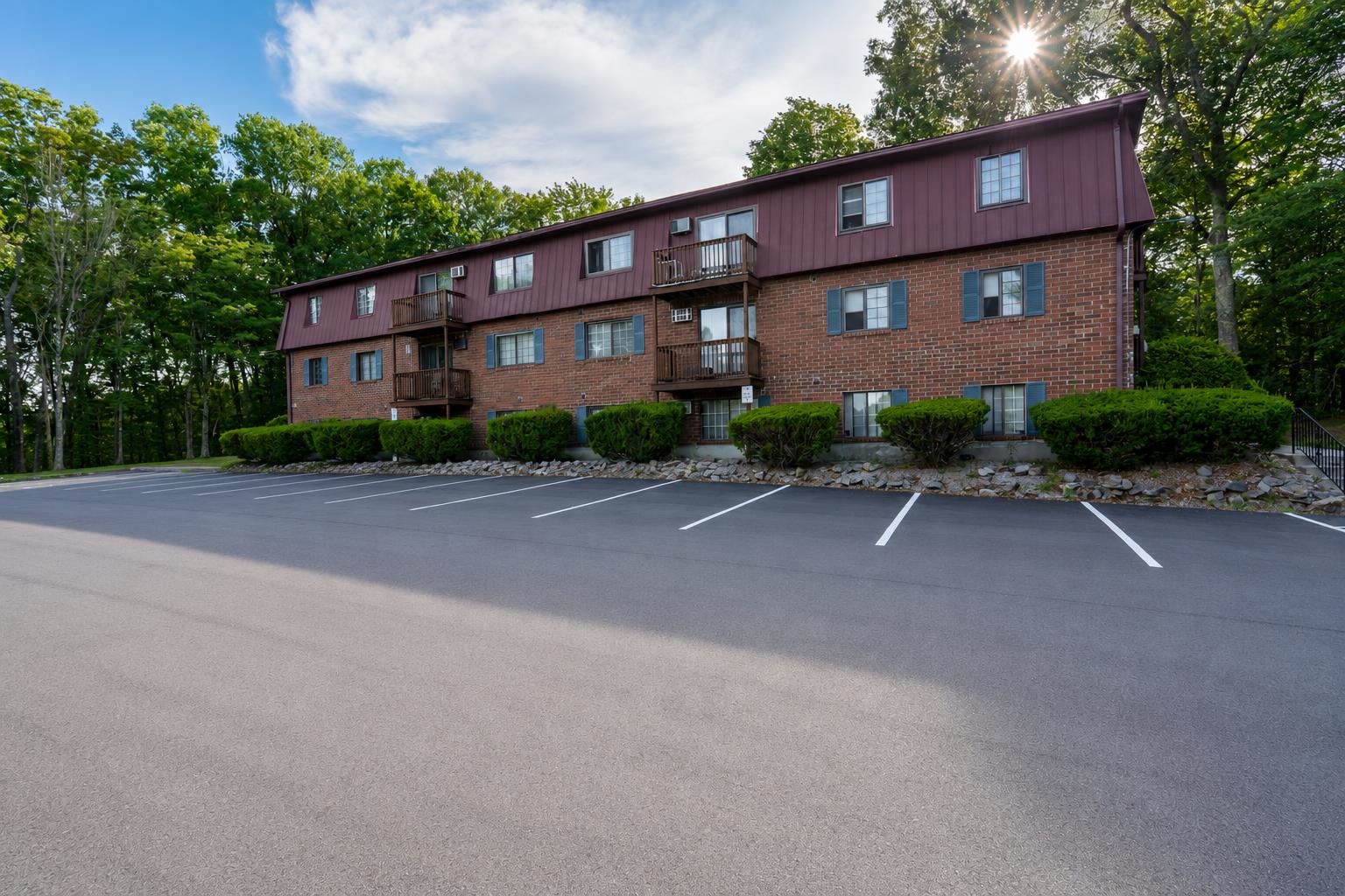 60 Old Hackett Hill Road, Unit 2H Manchester, NH 03102 - Photo 19 of 21 Gallery Image 19