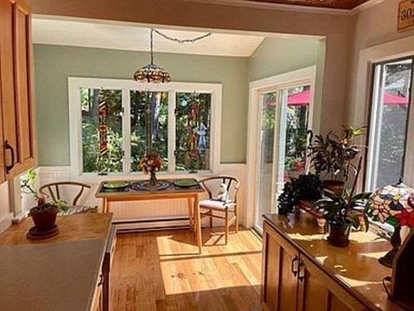 305 Potter Road Framingham, MA 01701 - Photo 10 of 21 a very nice looking dining room with a table and chairs