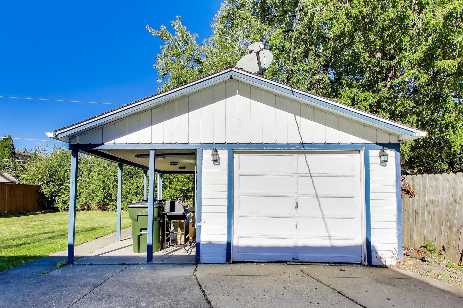 7332 Davis Street Morton Grove, IL 60053 - Photo 28 of 30 a house view with a garden space