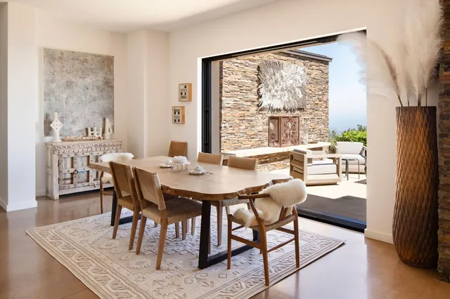 $4,495,000 | 5651 West Camino Cielo, Santa Barbara, CA 93105