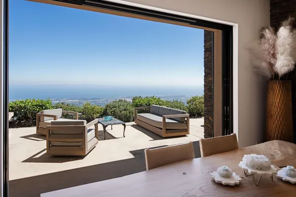 $4,495,000 | 5651 West Camino Cielo, Santa Barbara, CA 93105