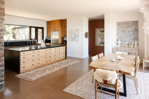 $4,495,000 | 5651 West Camino Cielo, Santa Barbara, CA 93105