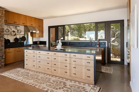 $4,495,000 | 5651 West Camino Cielo, Santa Barbara, CA 93105