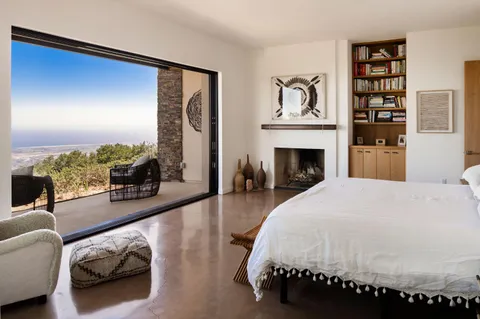 $4,495,000 | 5651 West Camino Cielo, Santa Barbara, CA 93105