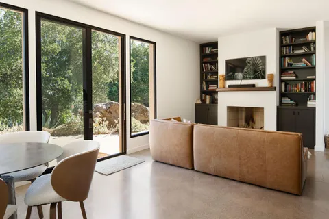 $4,495,000 | 5651 West Camino Cielo, Santa Barbara, CA 93105