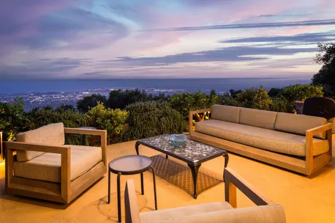 $4,495,000 | 5651 West Camino Cielo, Santa Barbara, CA 93105
