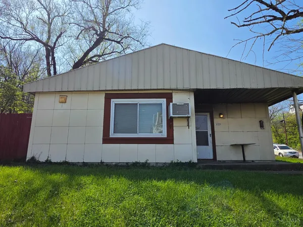 $95,000 | 3321 Glenway Avenue, Cincinnati, OH 45205